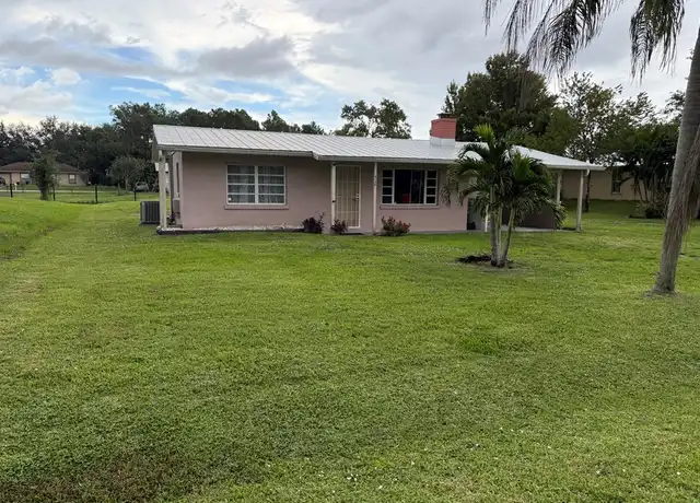 Property at 9126 85th St, Vero Beach, FL, 32967, 2 beds, 1 bath, [object Object]