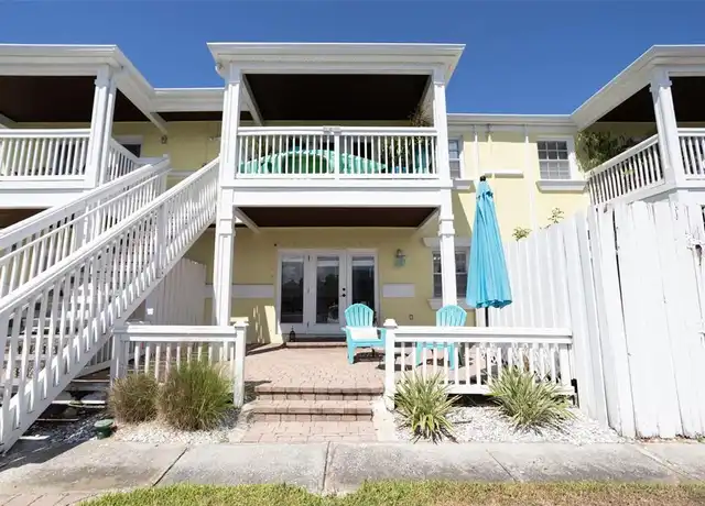 Property at 5011 Starfish Dr SE, St. Petersburg, FL, 33705, 1 bed, 1 bath, [object Object]
