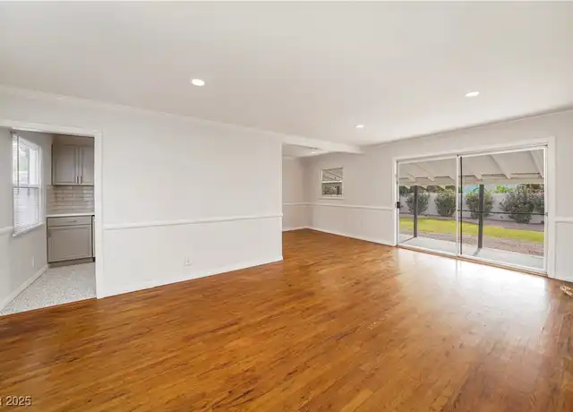 Property at 1044 Hassett Ave, Las Vegas, NV, 89104, 2 beds, 1 bath, [object Object]