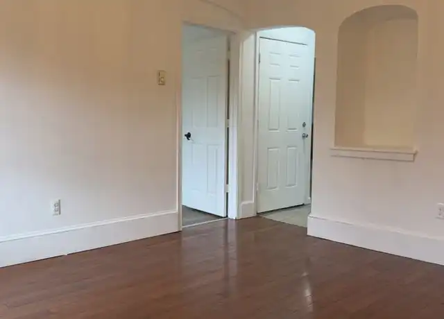 Property at 812 Quincy Ave Unit 2, Scranton, PA, 18510, 4 beds, 2 baths, [object Object]