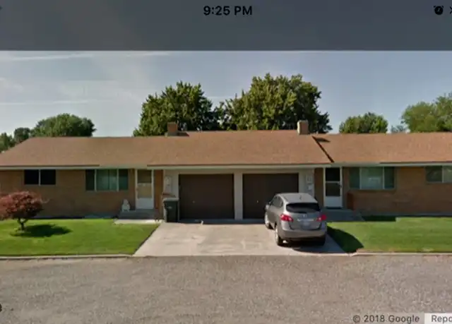 Property at 4712 W Court St, Pasco, WA, 99301, 2 beds, 1 bath, [object Object]