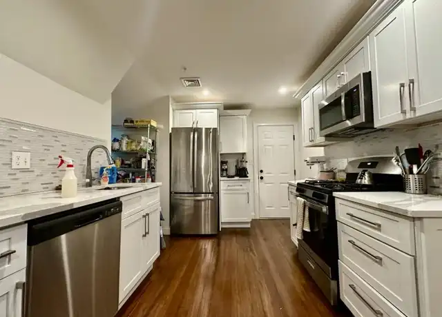 Property at 19-21 Bellevue St, Waltham, MA, 02453, 3 beds, 2 baths, [object Object]