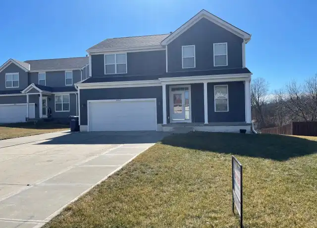 Property at 2507 Hummingbird Cir, Bellevue, NE, 68123, 4 beds, 4 baths, [object Object]