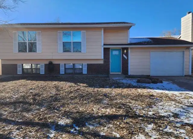 Property at 2922 Dickens Dr, Colorado Springs, CO, 80916, 3 beds, 2 baths, [object Object]