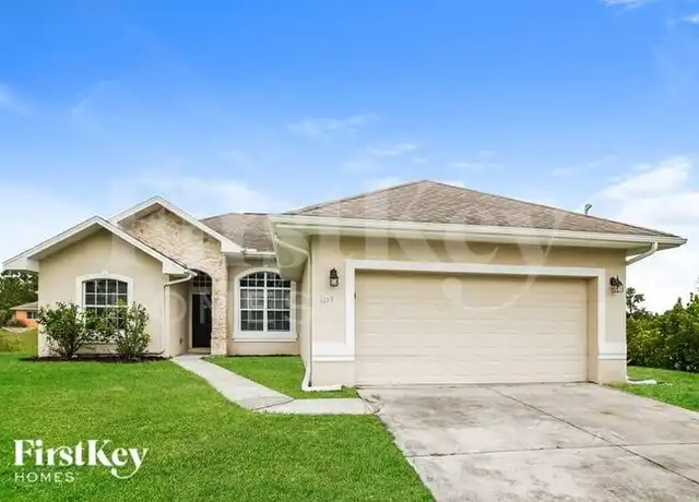 Property at 1215 Dodwin St E, Lehigh Acres, FL, 33974, 3 beds, 2 baths, [object Object]