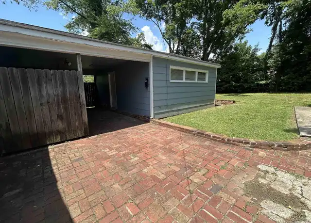 Property at 2705 Whitesburg Dr Unit A, Huntsville, AL, 35801, 1 bed, 1 bath, [object Object]
