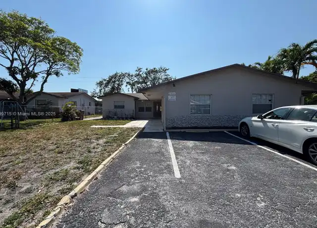 Property at 1251 SW 11th Ave Unit 2, Deerfield Beach, FL, 33441, 3 beds, 2 baths, [object Object]