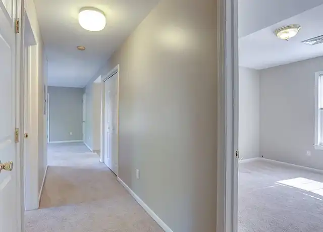 Property at Stonington Park Apartments - 2675 Millersport Hwy, Getzville, NY, 14068, 2-3 beds, 2 baths, [object Object]