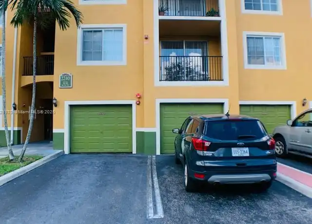 Property at 2360 E Preserve Way Unit 216, Miramar, FL, 33025, 2 beds, 2 baths, [object Object]