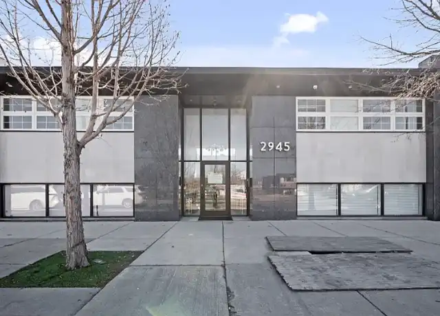 Property at 2945 W Peterson Ave Unit 202, Chicago, IL, 60659, 3 beds, 1 bath, [object Object]
