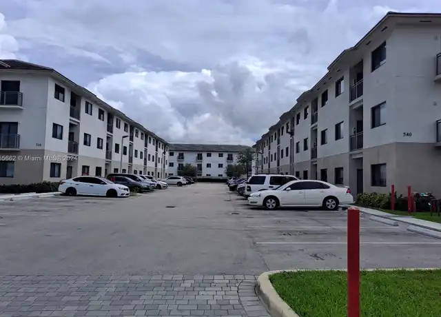 Property at 340 W 78th Rd Unit 302, Hialeah, FL, 33014, 1 bed, 1 bath, [object Object]