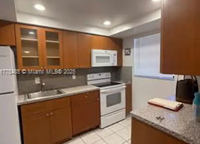 Property at 2744 W 60th St, Hialeah, FL, 33016, 3 beds, 2 baths, [object Object]