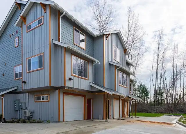 Property at 1726 E Sunset Dr Unit 1728 102, Bellingham, WA, 98226, 3 beds, 1.5 baths, [object Object]
