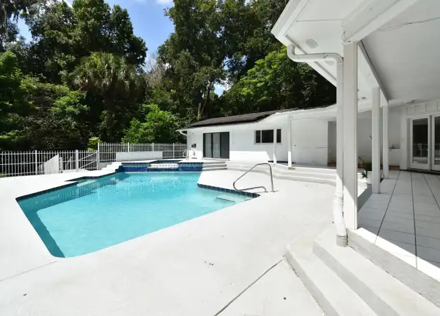 Property at 1641 NW 10th Ave, Gainesville, FL, 32605, 4 beds, 3.5 baths, [object Object]