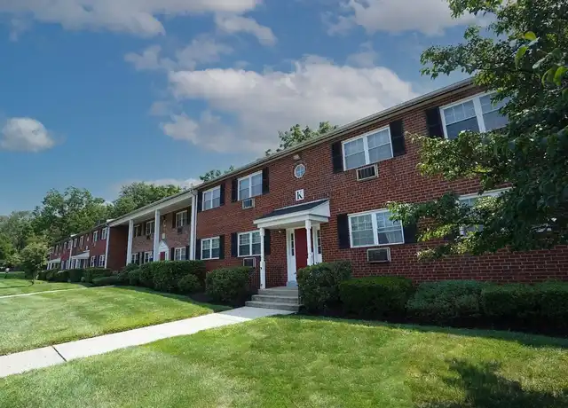 Property at Madison Court - 1 Madison Ave, Warminster, PA, 18974, 1-2 bed, 1 bath, [object Object]
