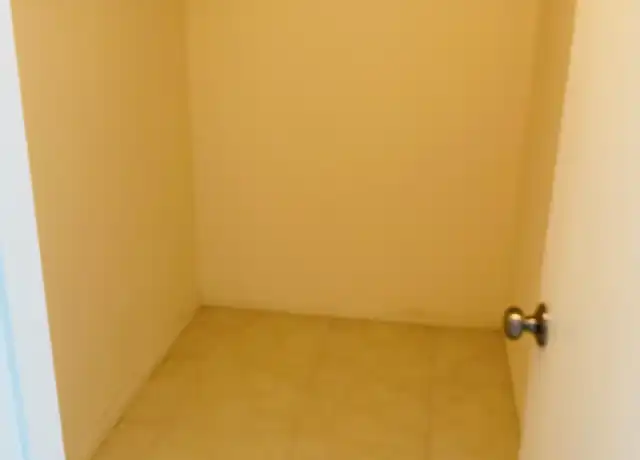 Property at 9370 SW 8th St #323, Boca Raton, FL, 33428, 2 beds, 2 baths, [object Object]