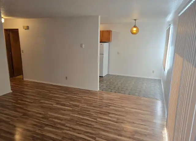 Property at 11275 SE 27th Ave Unit 321-007, Milwaukie, OR, 97222, 2 beds, 1 bath, [object Object]