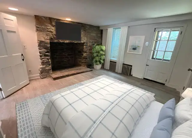Property at 4 E Germantown Pike Unit 1, Plymouth Meeting, PA, 19462, 3 beds, 1 bath, [object Object]