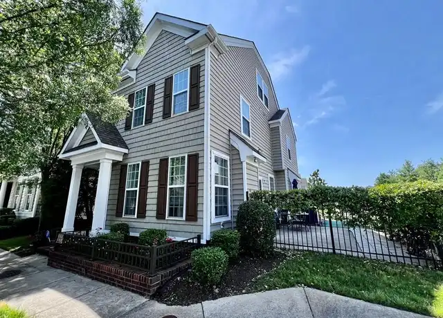 Property at 8239 Lee Hall Ave #8, Suffolk, VA, 23435, 4 beds, 2.5 baths, [object Object]