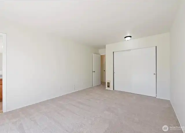 Property at 1527 151st Pl SW, Lynnwood, WA, 98087, 3 beds, 2 baths, [object Object]