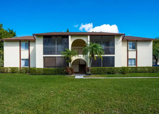 Property at 4773 Sable Pine Cir Unit 1C2, West Palm Beach, FL, 33417, 2 beds, 1 bath, [object Object]