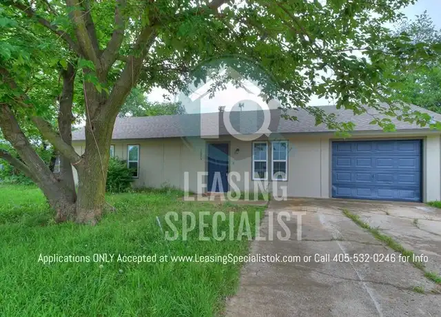 Property at 2309 Lafayette Dr, Norman, OK, 73071, 3 beds, 1.5 baths, [object Object]