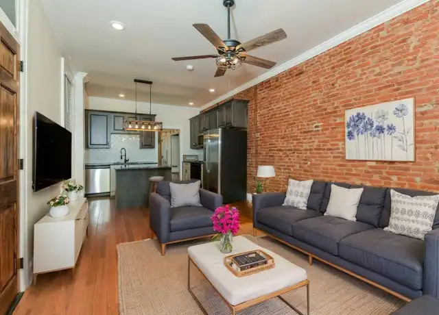 Property at 45 W Vine St Apt 1, Lancaster, PA, 17603, 2 beds, 1.5 baths, [object Object]