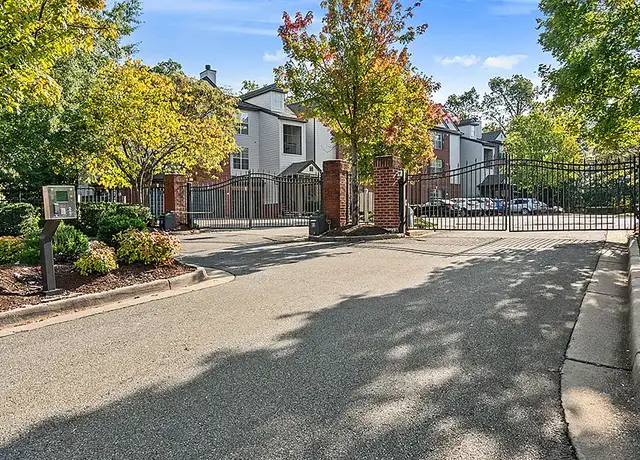Photo of 4000 Spring Oak Dr, Henrico, VA 23233