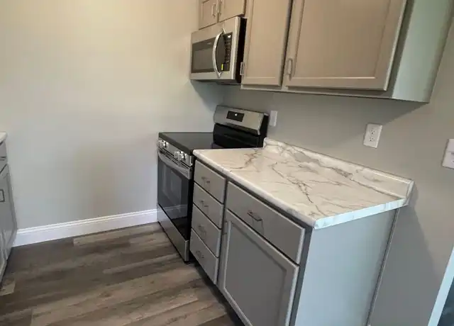 Property at 815 W Columbia St Unit 18, Flora, IN, 46929, 1 bed, 1 bath, [object Object]