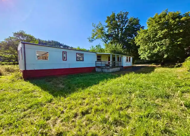 Property at 189 E C Ave, Drain, OR, 97435, 3 beds, 2 baths, [object Object]