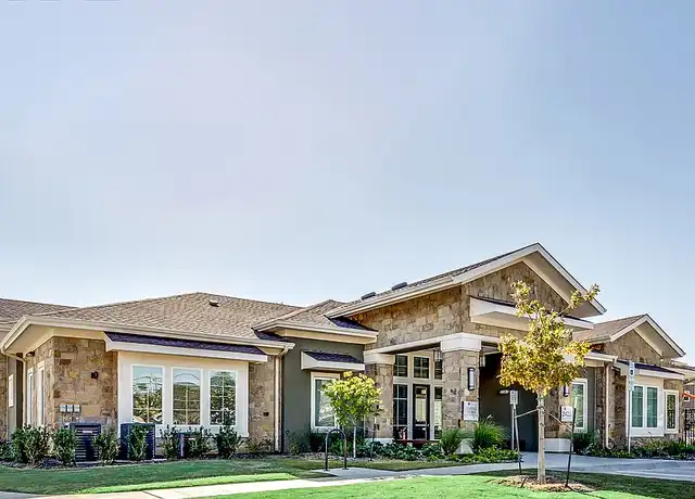 Property at The Veranda - 2420 E McKinney St, Denton, TX, 76209, 1-2 bed, 1-2 bath, [object Object]