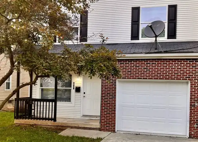 Property at 412 W Jefferson St, Springfield, OH, 45506, 4 beds, 2 baths, [object Object]