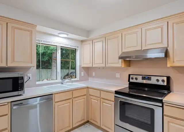 Property at 13320 60th Dr SE, Everett, WA, 98208, 4 beds, 2 baths, [object Object]