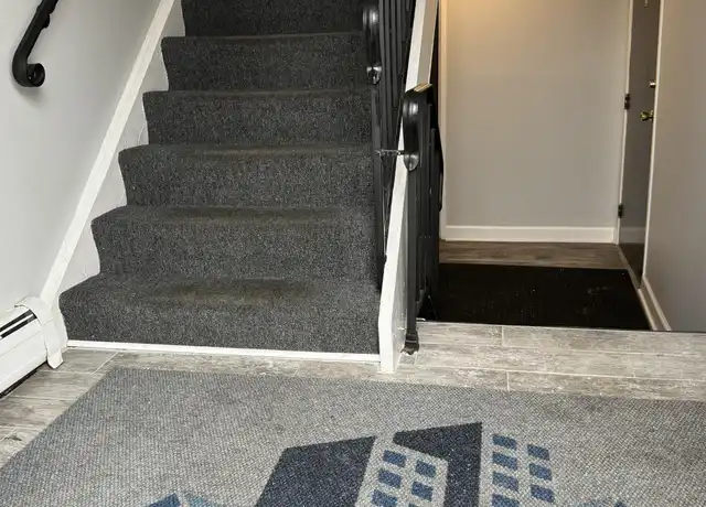 Property at 775 Court of Spruce, Vernon Hills, IL, 60061, 1 bed, 1 bath, [object Object]