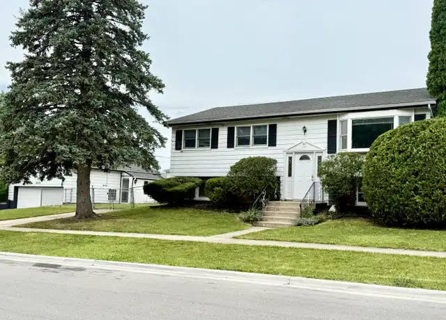 Property at 6620 163rd Pl, Tinley Park, IL, 60477, 3 beds, 1.5 baths, [object Object]