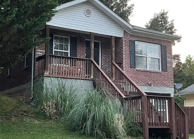 Property at 324 Signal Dr, Rossville, GA, 30741, 3 beds, 3 baths, [object Object]
