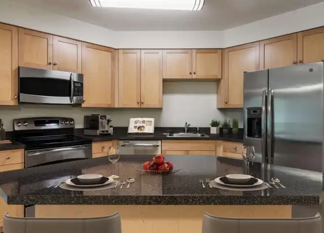 Property at 125 Edgemere Rd, West Roxbury, MA, 02132, 1 bed, 1 bath, [object Object]