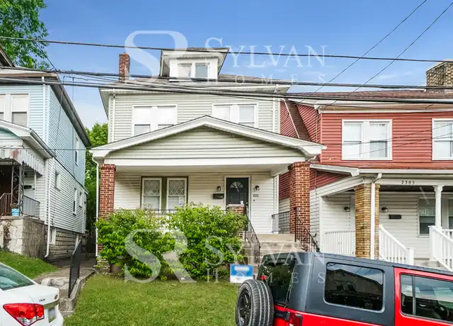 Property at 2303 Palm Beach Ave, Pittsburgh, PA, 15216, 3 beds, 1 bath, [object Object]
