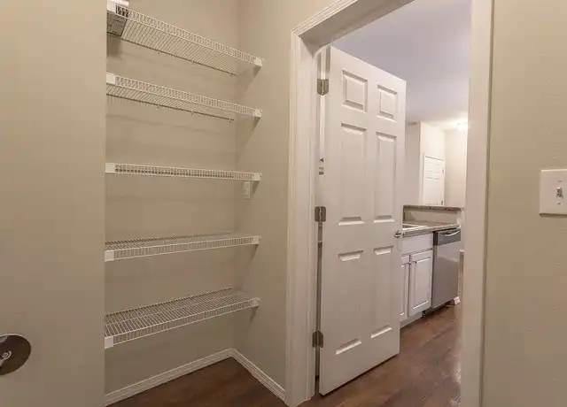 Property at acar-The Carlyle Apartment Homes - 923 W Battlefield Rd, Springfield, MO, 65807, 1 bed, 1 bath, [object Object]