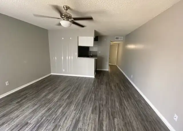 Property at 1609 W Schunior St Unit 1511, Edinburg, TX, 78541, 1 bed, 1 bath, [object Object]