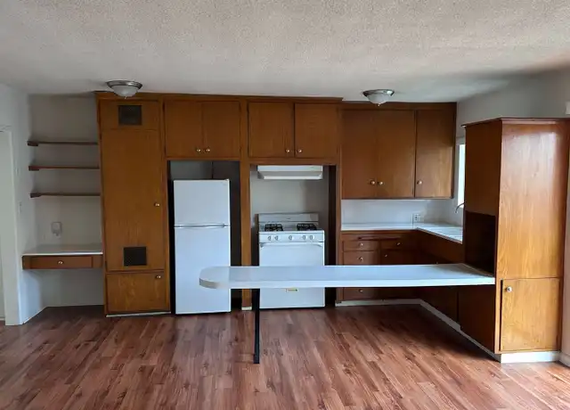 Property at 506 Palm Ave Unit 506-F, Burbank, CA, 91501, 1 bed, 1 bath, [object Object]
