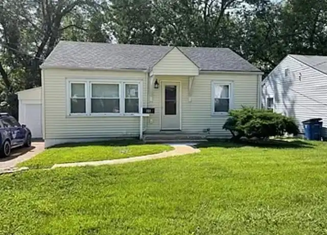 Property at 66 Reasor Dr, Saint Louis, MO, 63135, 3 beds, 1.5 baths, [object Object]