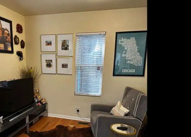 Property at 2334 N Southport Ave, Chicago, IL, 60614, 1 bed, 1 bath, [object Object]