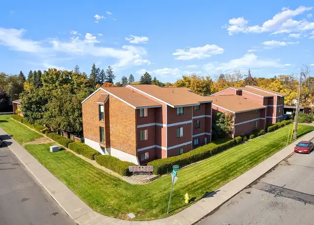 Property at Brooks Square Apartments - 10211 E Main Ave, Spokane Valley, WA, 99206, 2 beds, 1 bath, [object Object]