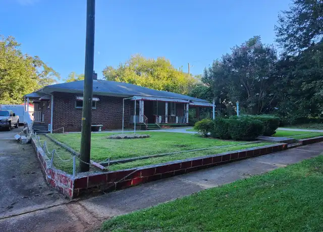 Property at 206 Park St, Inman, SC, 29349, 3 beds, 2 baths, [object Object]