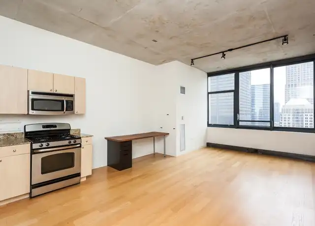 Property at 235 W Van Buren St #4418, Chicago, IL, 60607, 1 bed, 1 bath, [object Object]