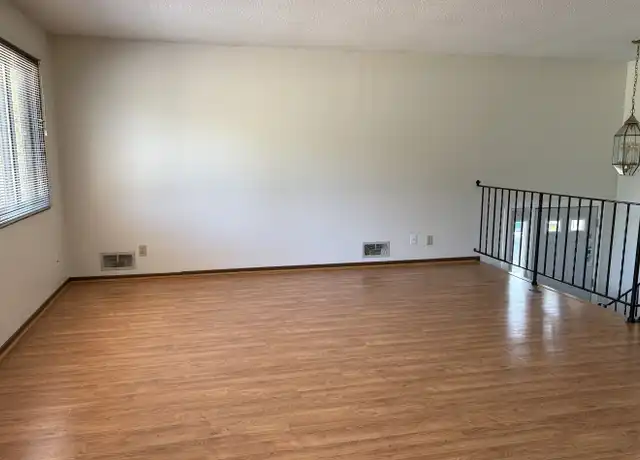 Property at 4613 1/2 Penkwe Way, Eagan, MN, 55122, 3 beds, 2 baths, [object Object]