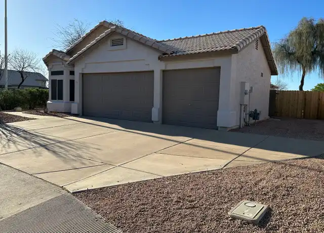 Property at 171 W Manor St, Chandler, AZ, 85225, 3 beds, 2 baths, [object Object]