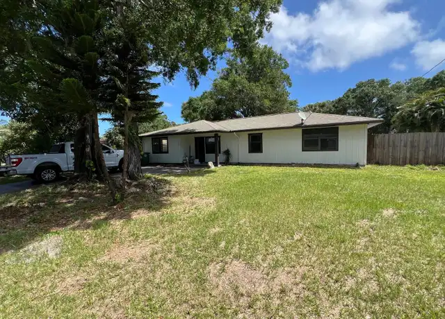 Property at 2008 S 30th St, Fort Pierce, FL, 34947, 3 beds, 2 baths, [object Object]
