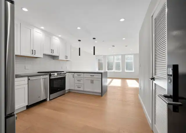 Property at 693 Sutter St Unit 502, San Francisco, CA, 94102, 3 beds, 2 baths, [object Object]